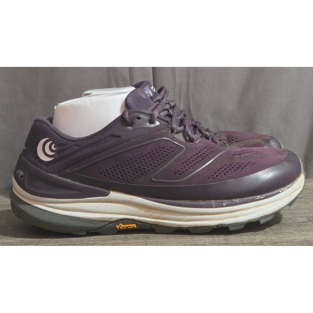Topo Ultraventure 2 Trail Running Athletic Shoes Womens Size 8.5 Purple